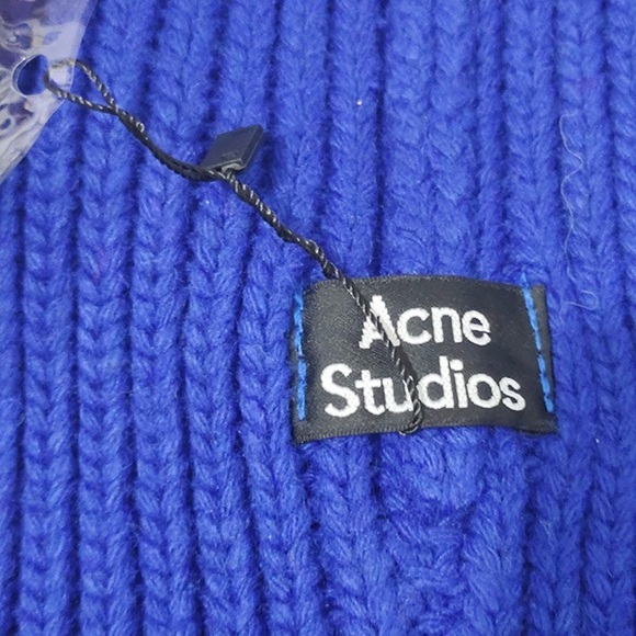 Acne Studios Luxury Blue Knit Winter Beanie